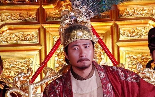 朱元璋选拔人才，命人抬来3筐稻谷，一筐好的，一筐次的，一筐霉的，台下80位考生不