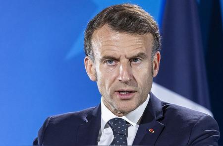 这可能是人类历史上最短命的停火之一。前一天特朗普还在社交媒体上敲锣打鼓，说自