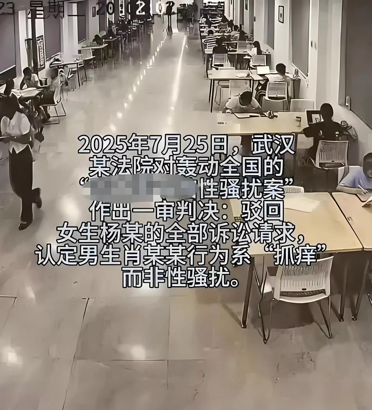救救这个孩子吧！肖某某本是一个善良、聪明而又懂事的男孩子。在左邻右舍的眼里，肖