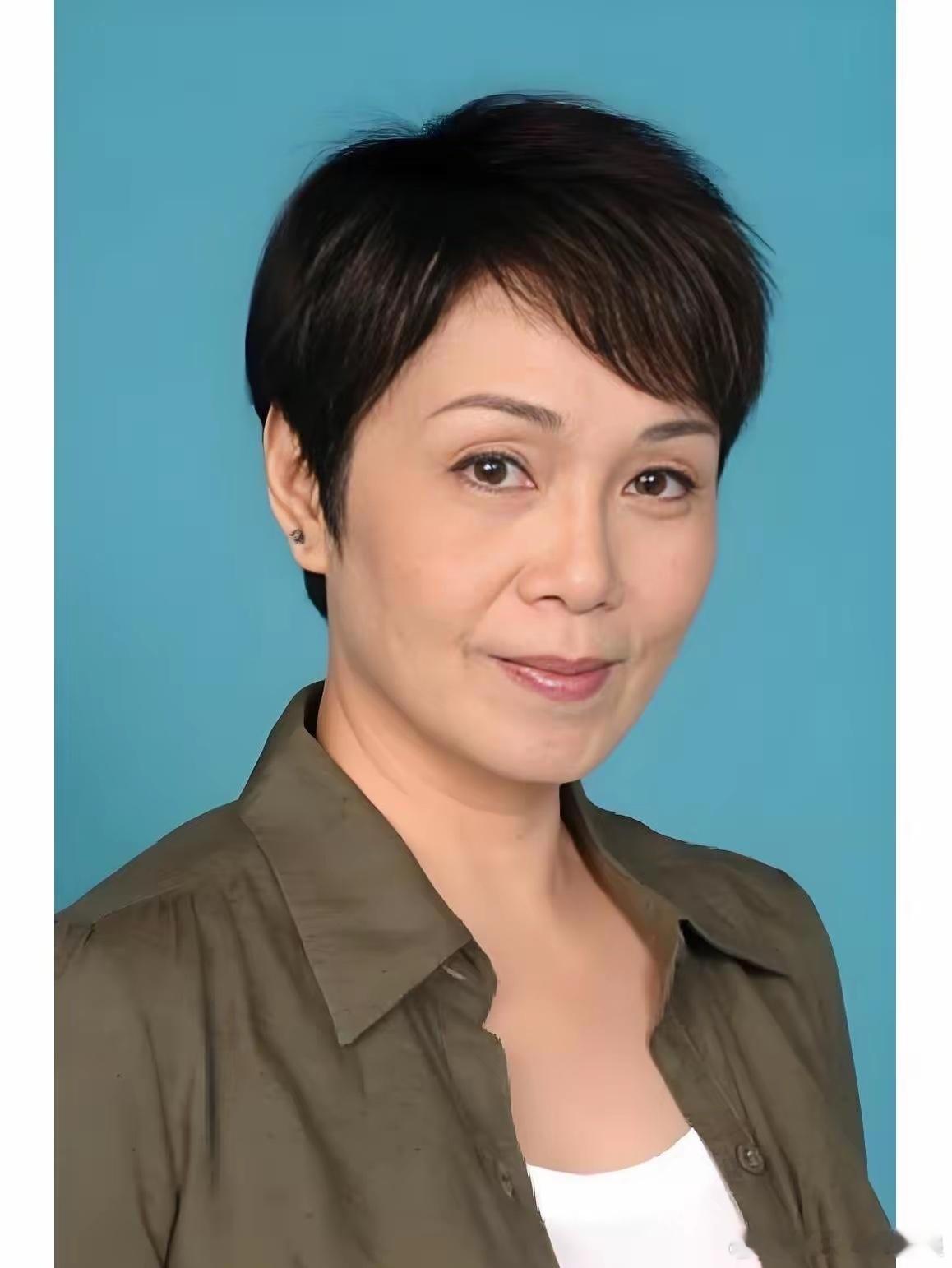 前TVB艺人陈嘉仪说：那是我做过的最痛苦的一次决定。2019年我丈夫因为糖尿病引