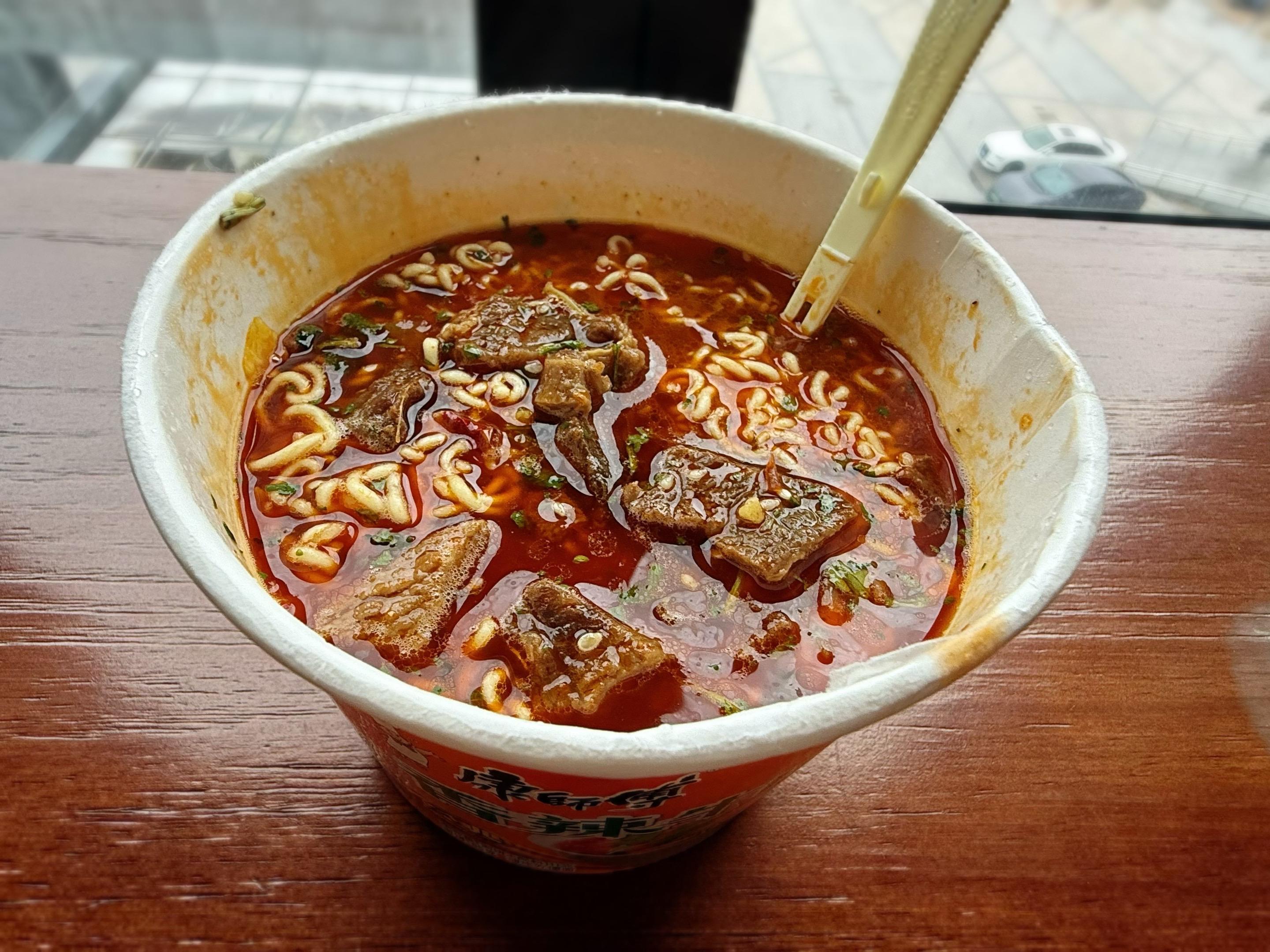 一定要山珍海味吗，方便面不行吗
