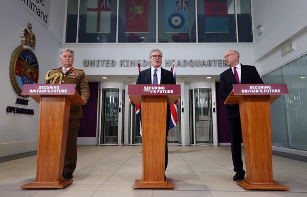 罕见移交主权后，不愿吃下闷亏的英方，突然又扯上了中国 近日，英国与毛里求斯，