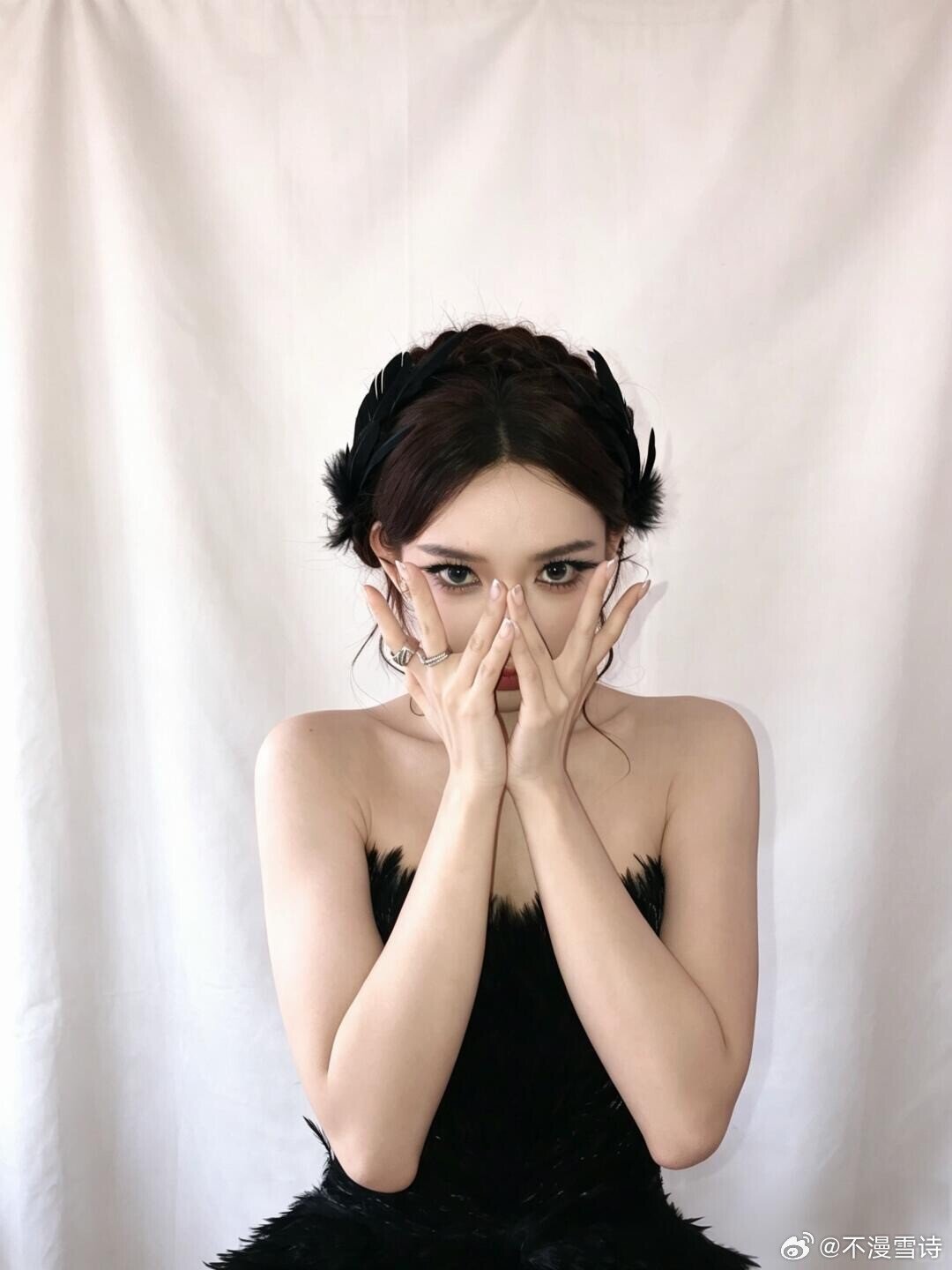 𝗪𝗲𝗖𝗵𝗮𝘁｜程潇｜明星头像分享｜甜妹头像｜女明星系列​