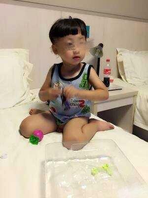 男孩四岁还不会说话, 妈妈觉得蹊跷, 诊断后妈妈接受不了
