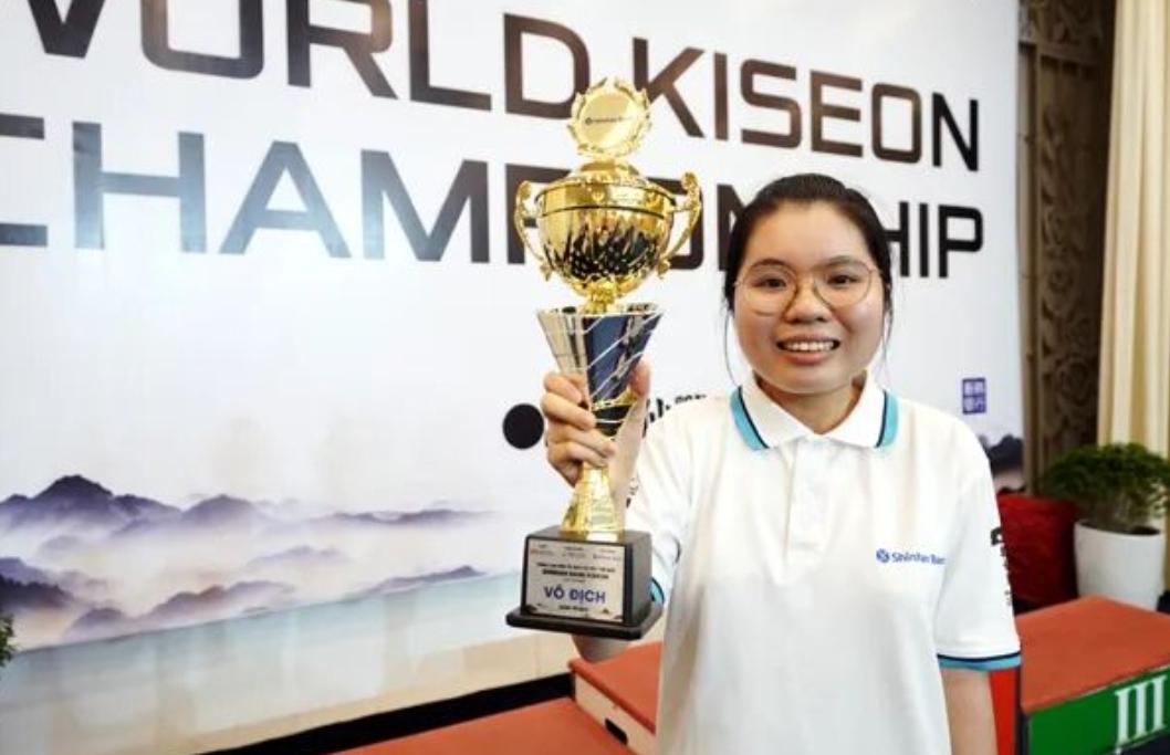 大出风头~越南何琼英获得两大世赛本赛资格越南年仅19岁的业余5段女棋手何琼