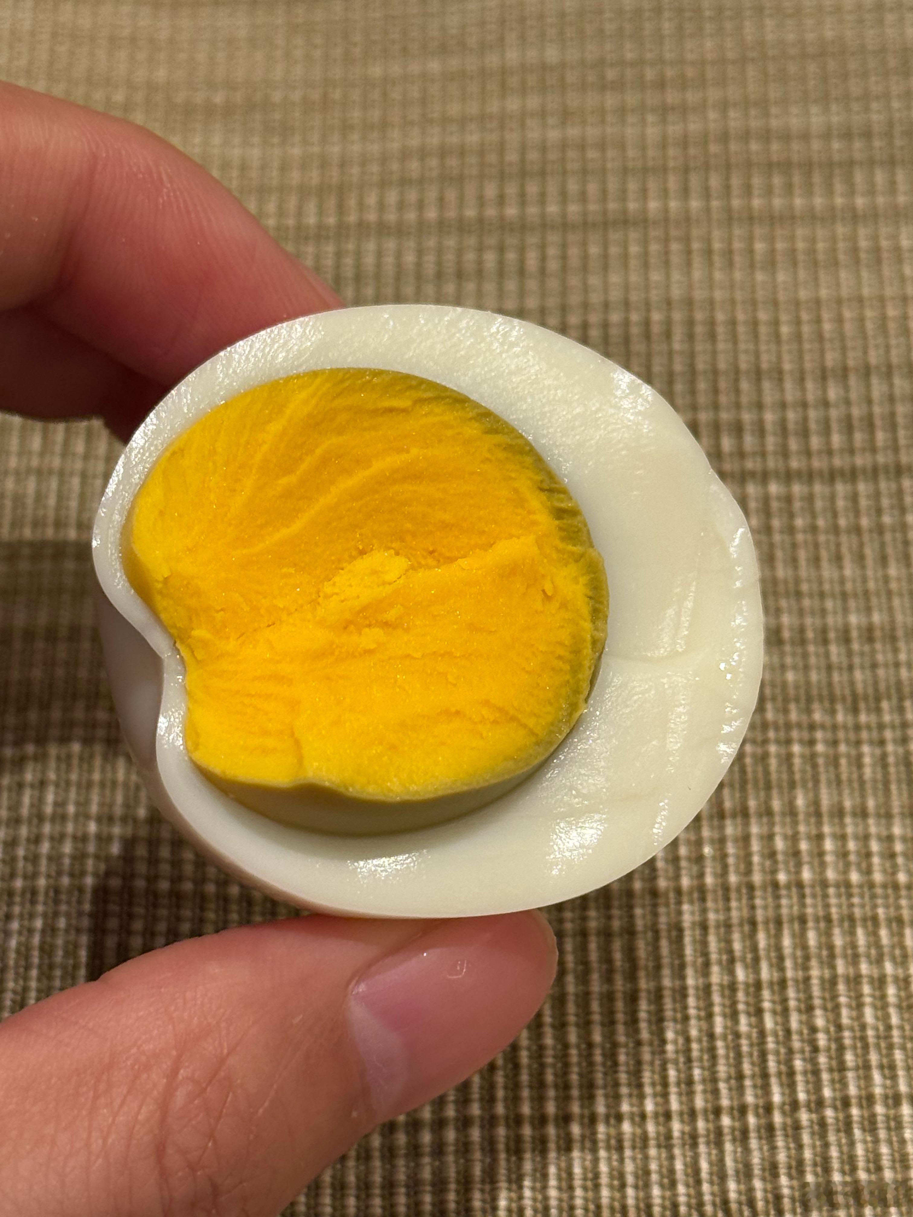 谁看得出来这是几分熟的鸡蛋？说出来请大家避雷！蛋黄噎死我了