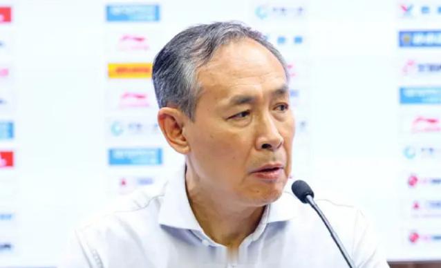 15日晚，北汽男篮在CBA半决赛首战中客场以82比87不敌上海男篮，大...