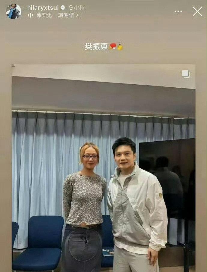 毫不夸张，这条裙子我看了三遍。至今我还怀疑她是不是穿反了。