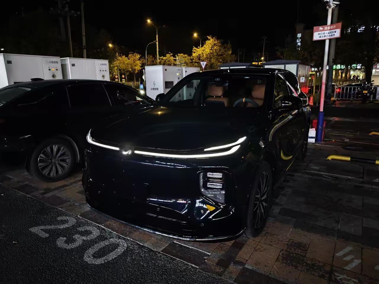 听我一句劝，混动车就别用什么哨兵模式了。哨兵模式的本质就是，当你停车走人时，哨