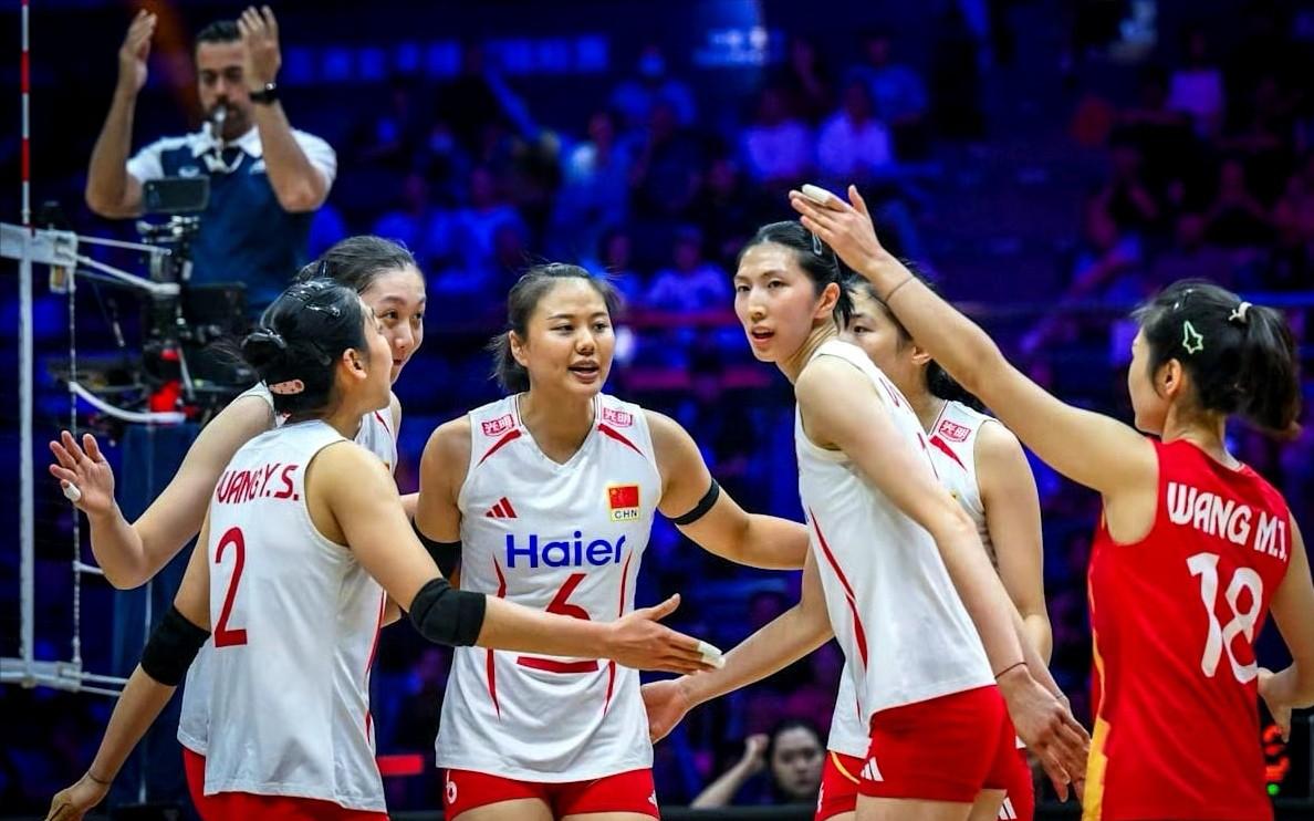 赵勇教练调整阵容，中国女排3-0速胜，球员评分，龚翔宇3人最佳我觉得，这场3