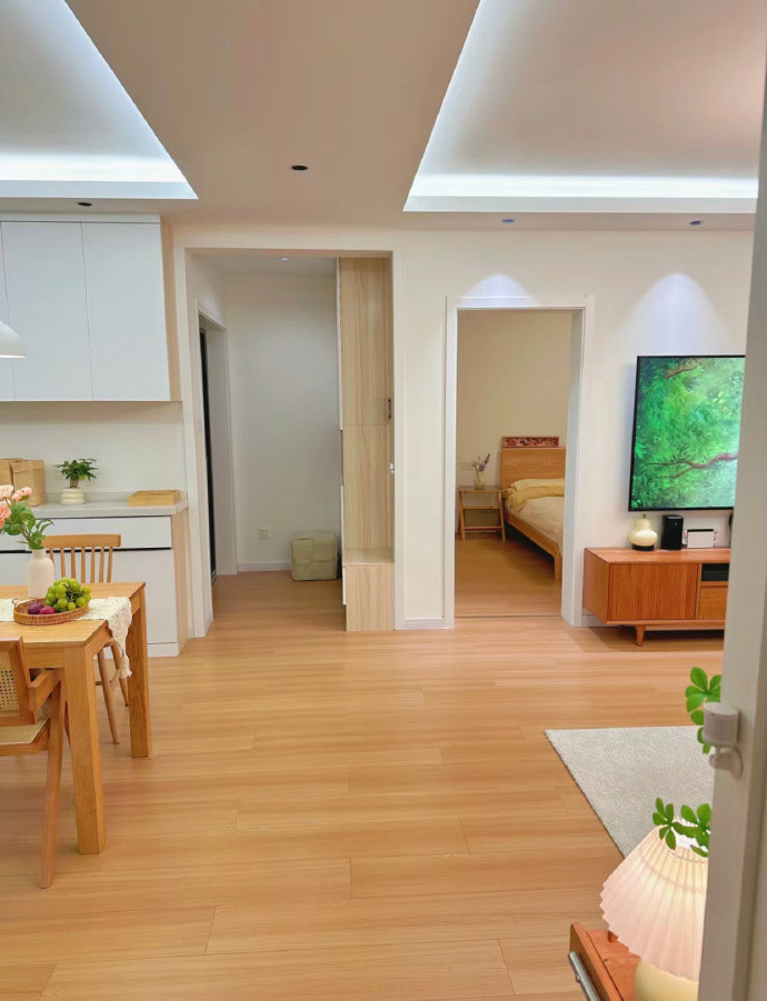 日式原木风设计，宅家生活。