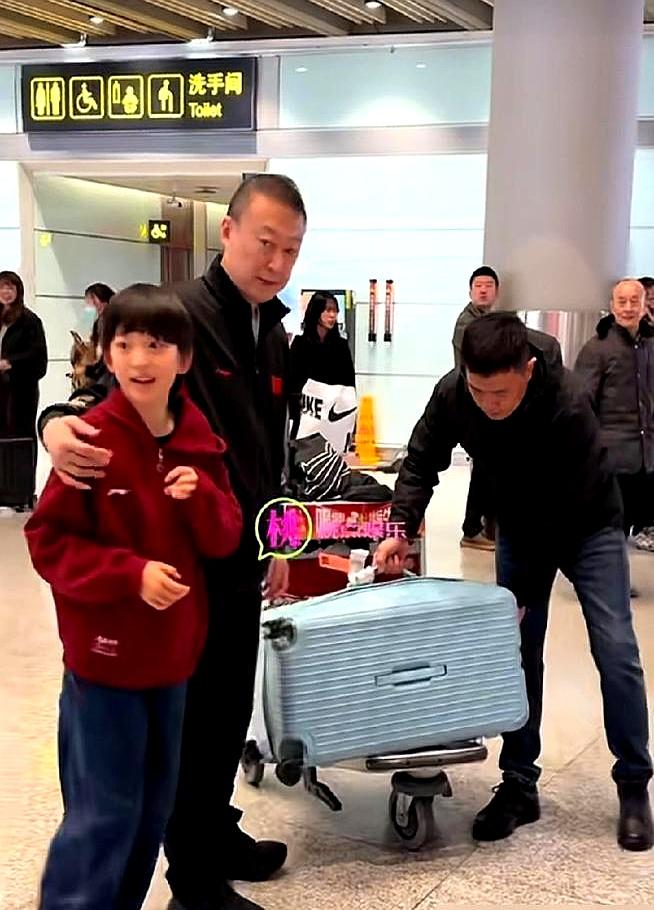 奥运冠军马琳，曾为离婚赔超千万身家。2009年起诉离婚，一年半开了6次庭。