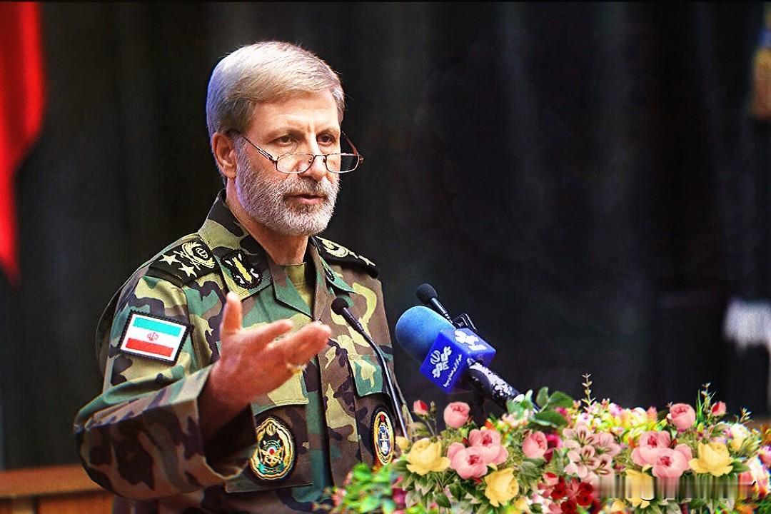 伊朗传来的消息！4月24日，伊朗军队总司令哈塔米在社交媒体上放话了，说伊朗军队