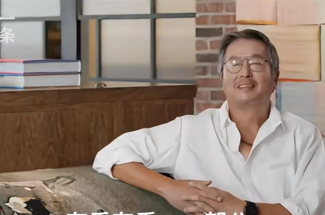 终于连王伟忠也伸出了大拇指！汪小菲这几天在台湾地区的受欢迎程度持续攀升。近日