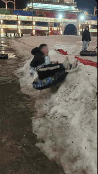 最结实的屁股墩，把孩子都墩蒙圈了！