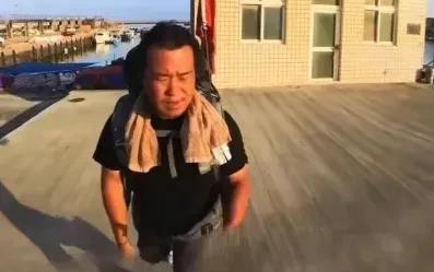 大陆网红“文雷在路上”在台湾地区环台徒步，并拍摄视频上传到社交平台，结果遭民进党