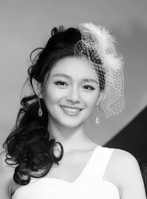 终于，有人说清楚大S去世的真相了……不过是一个流感，也不过是个肺炎，怎么就能死