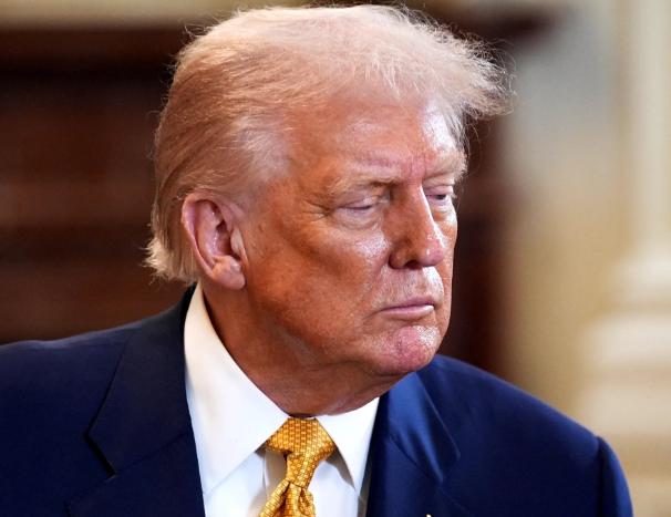 急了，美国公开喊话中国当地时间3月25日，特朗普在社交平台官宣：他将在5月1