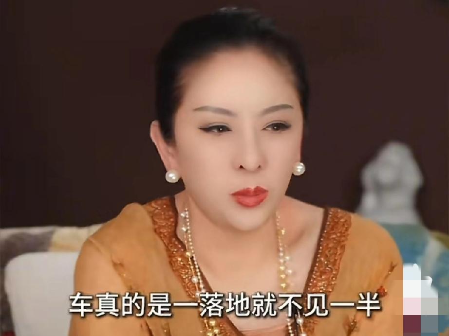 向太劝年轻人存够200万再买车！向太最近聊买车理念，直接放话：年轻人没存够