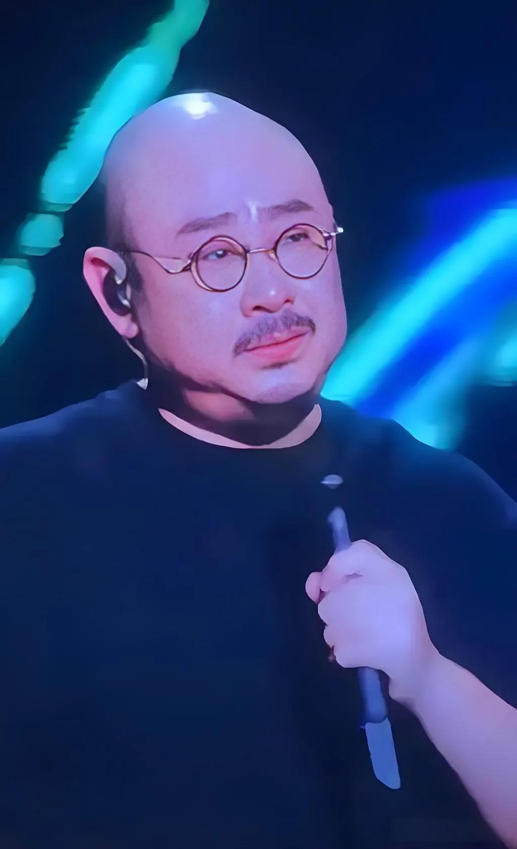 你觉得刀郎的哪次演唱会最经典大雨倾盆的重庆之夜，刀郎54岁生日演唱会沸腾山城！场