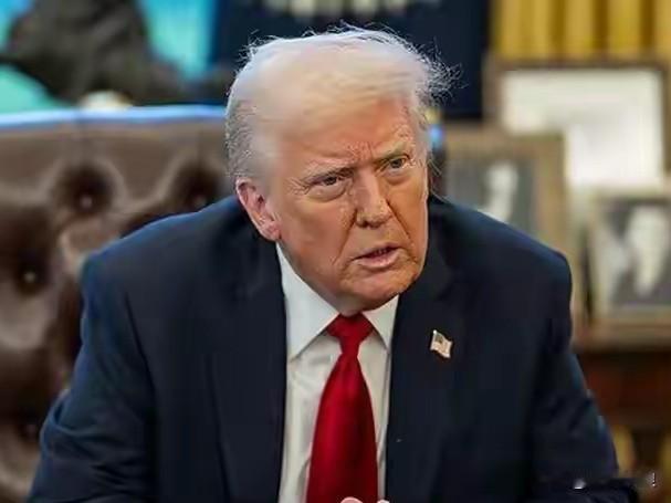 美国总统特朗普提出解决乌克兰领土问题最新方案！美国总统特朗普要求乌克兰总统泽