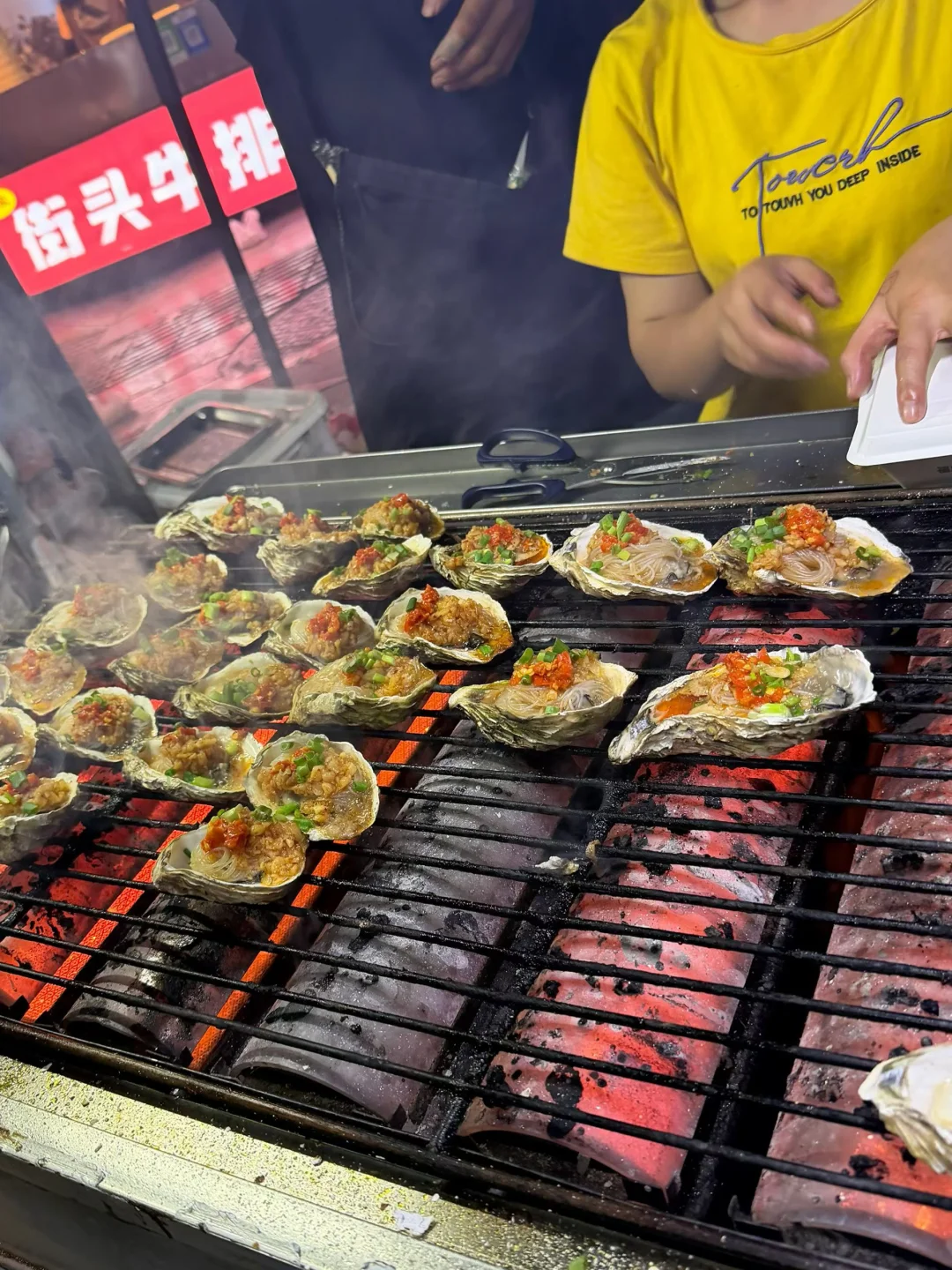 今天，一位美女医生朋友叮嘱我： 千万不要把自己的身体当做耗材，很多损伤...