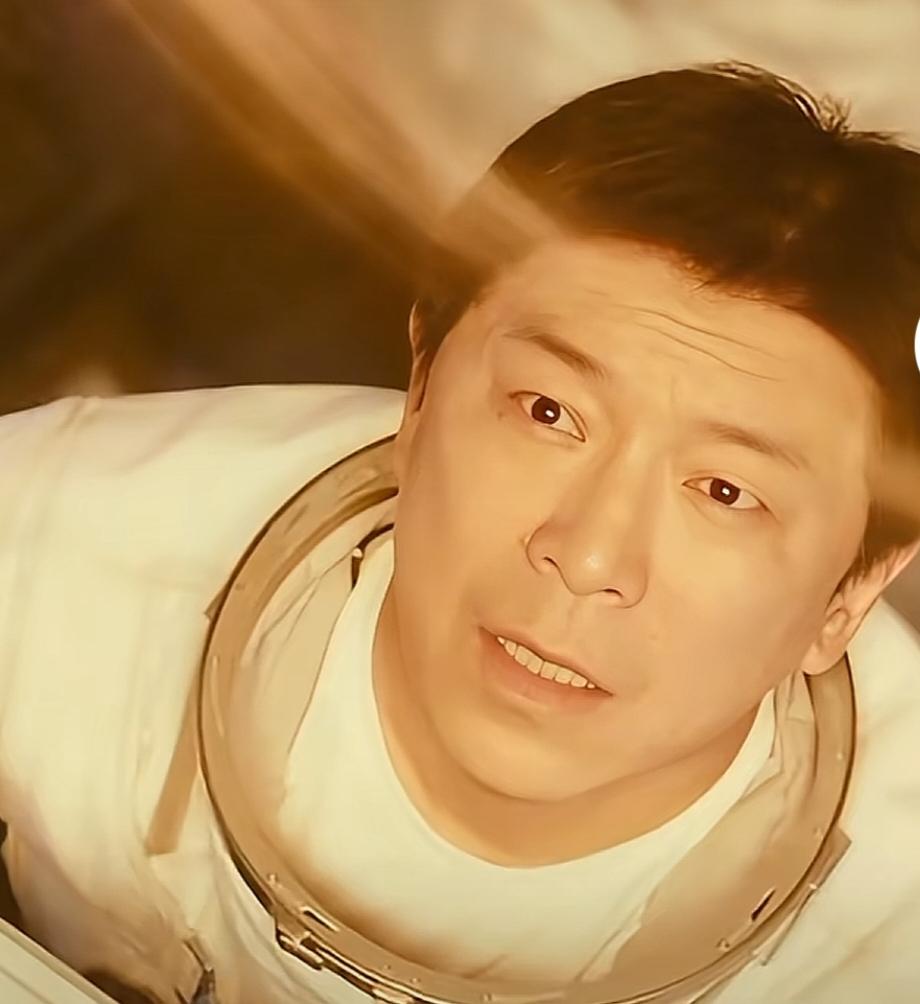 百亿票房黄渤也没有票房号召力了，他主演的新片《群星闪耀时》，预售票房仅仅1000