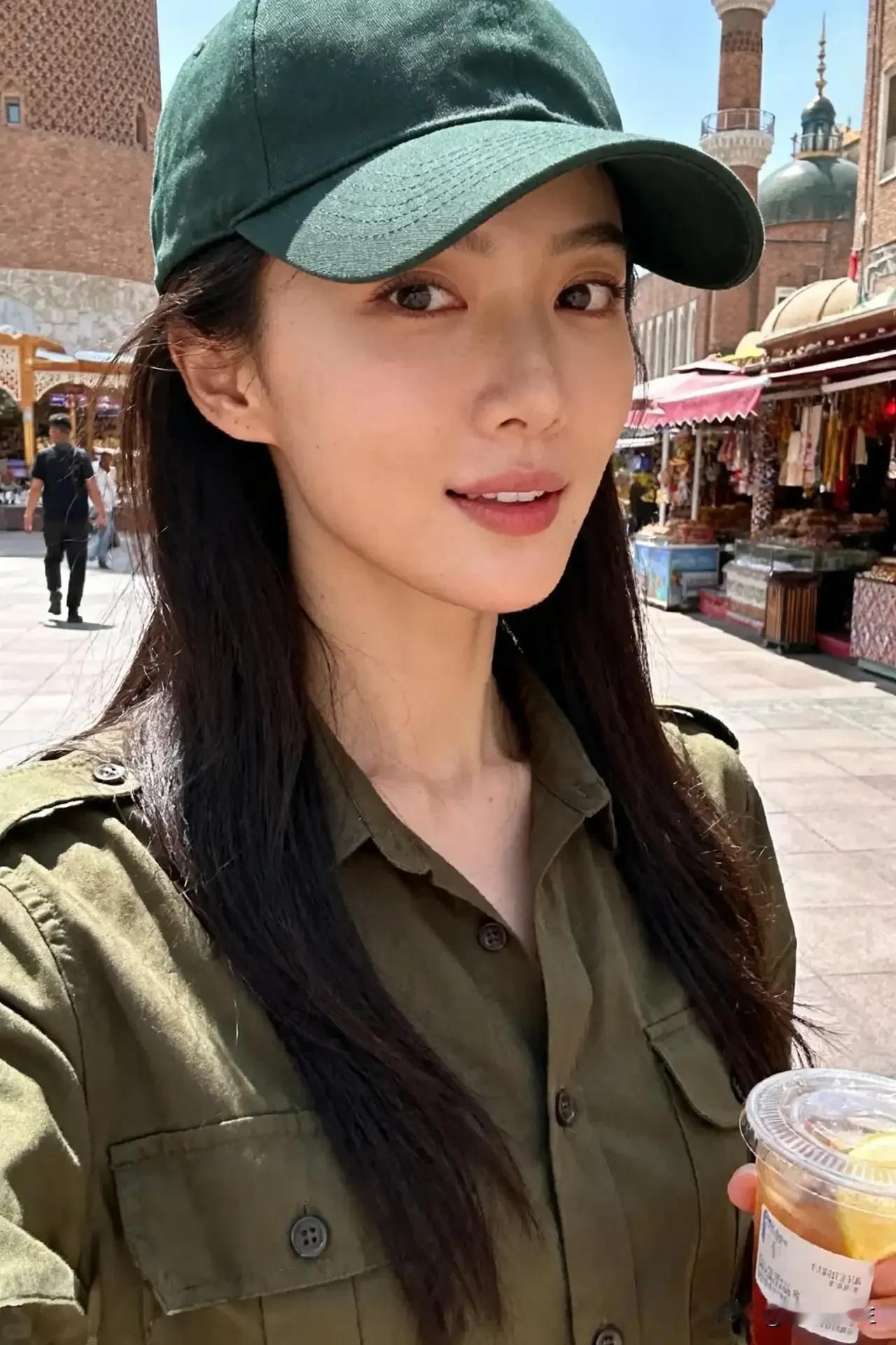 库车的大馕和馕坑烤肉真的好吃👯‍♀️🐒🌹