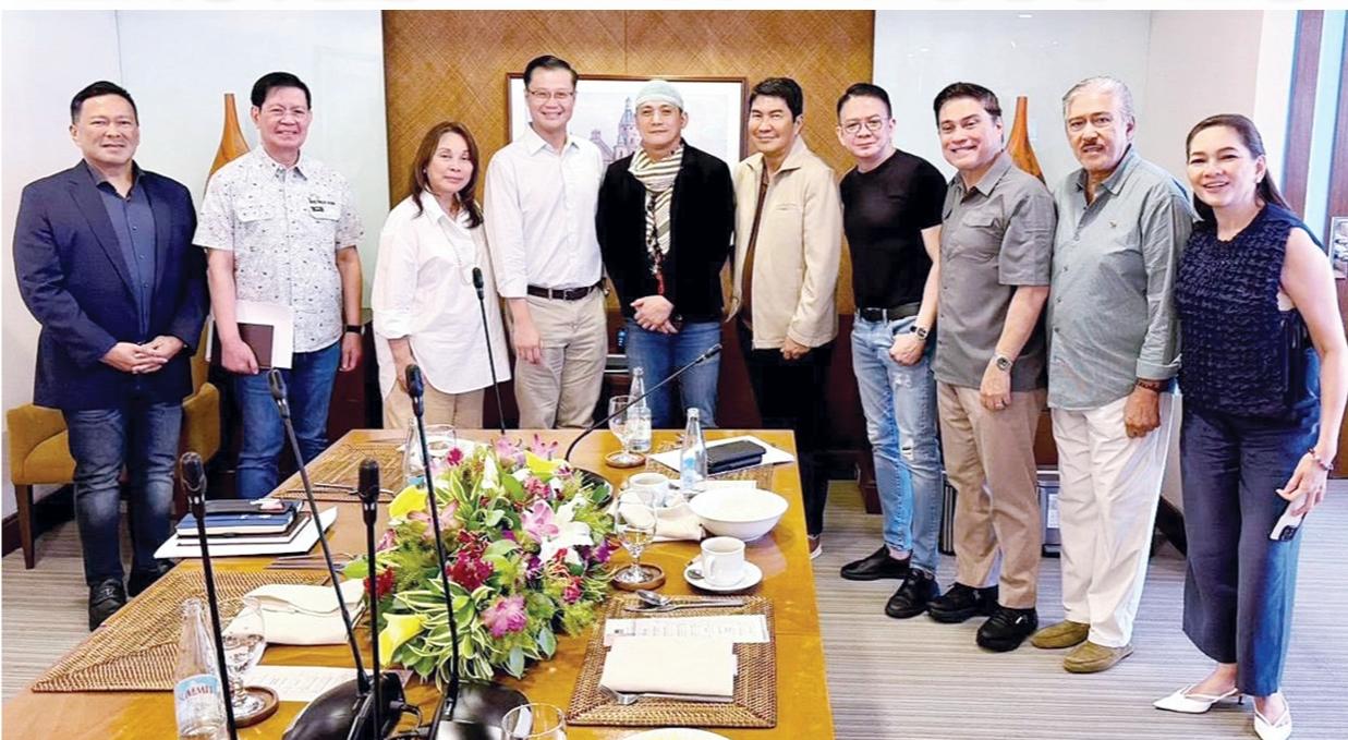 参议院成功召开党团会议了！7月3日，菲参议院在莎拉弹劾审判前举行了全体党团会议