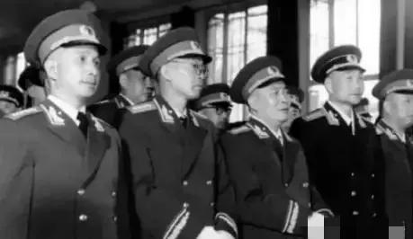 1955年新中国授衔，四野悍将王化一得知自己竟然只是个少校，当即嚷嚷道：凭我的资