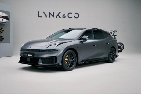 猎装造型+无框车门，领克07GT重新定义16万级旅行车设计美学在SUV主导的中