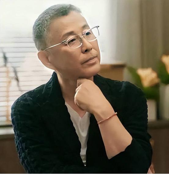陈道明一句话点透退休生活：“等你老得走不动时，就会明白，退休后到处旅游，耗尽积蓄