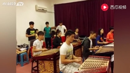 【2012文艺节高二11班】乐器合奏--青花瓷