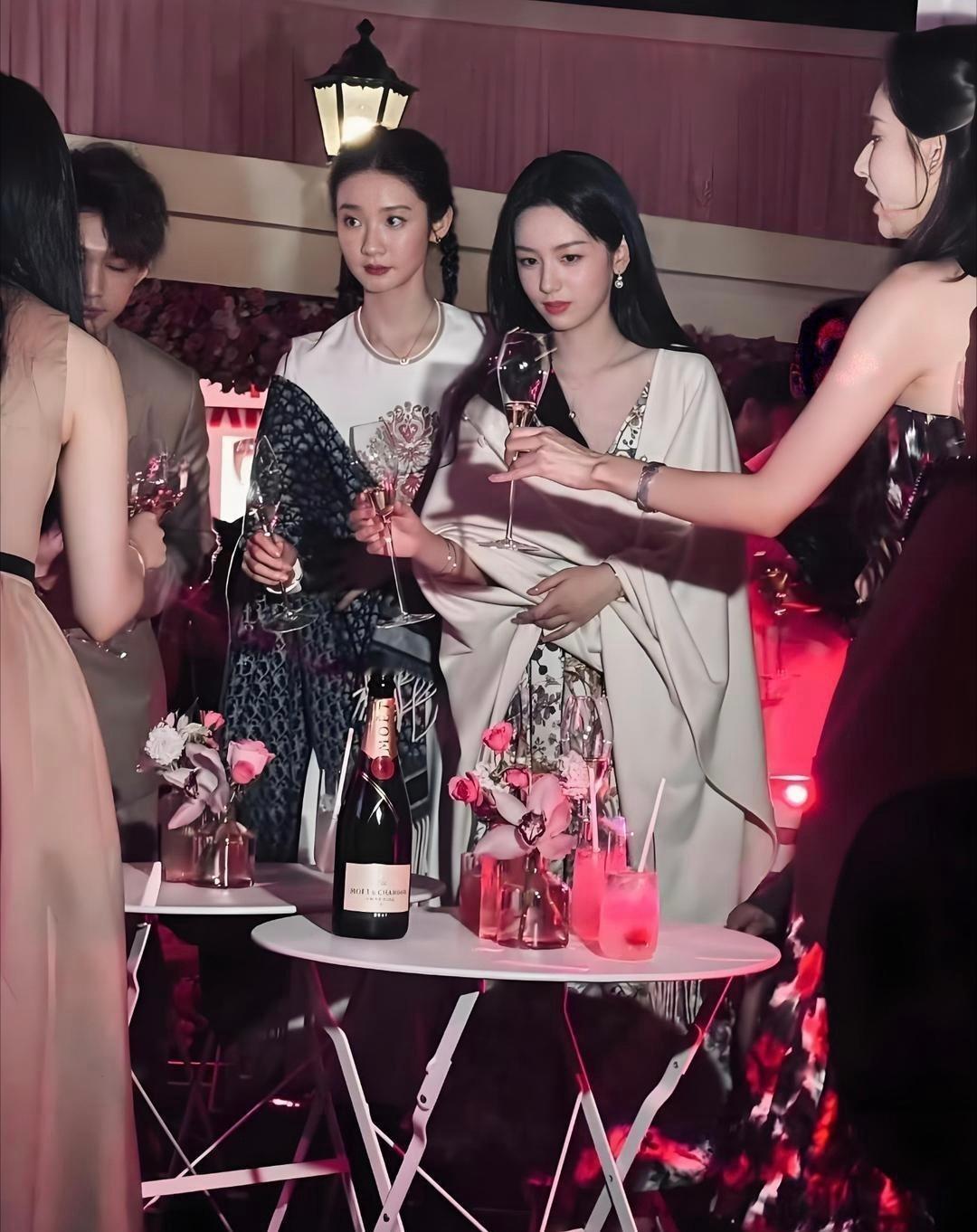 好像突然理解了，为什么霸总能在人群中一眼锁定女主了