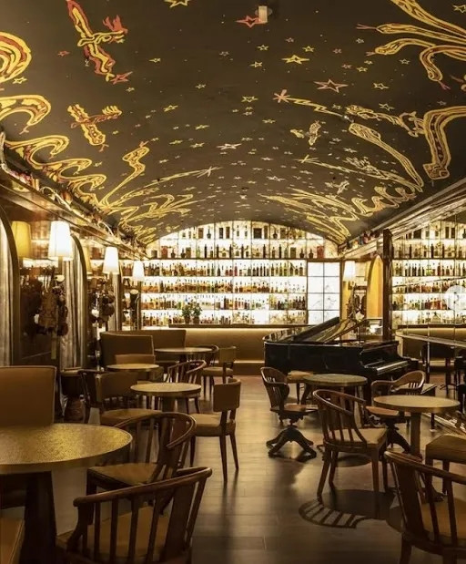 月租3.5万镑! 俱乐部要求德佩搬离瑰丽酒店豪华套房, 但他不愿意