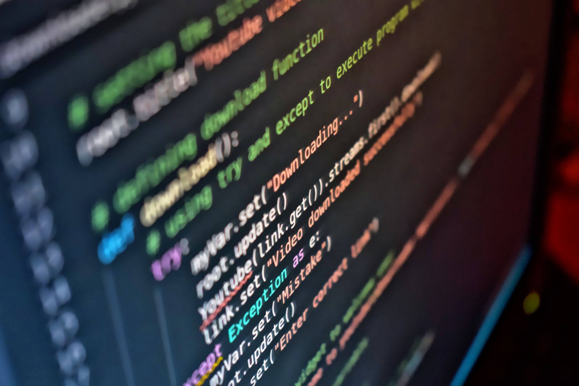 英伟达持有SpaceX1.228亿股、约210亿美元，已经是第六大股东。再加上