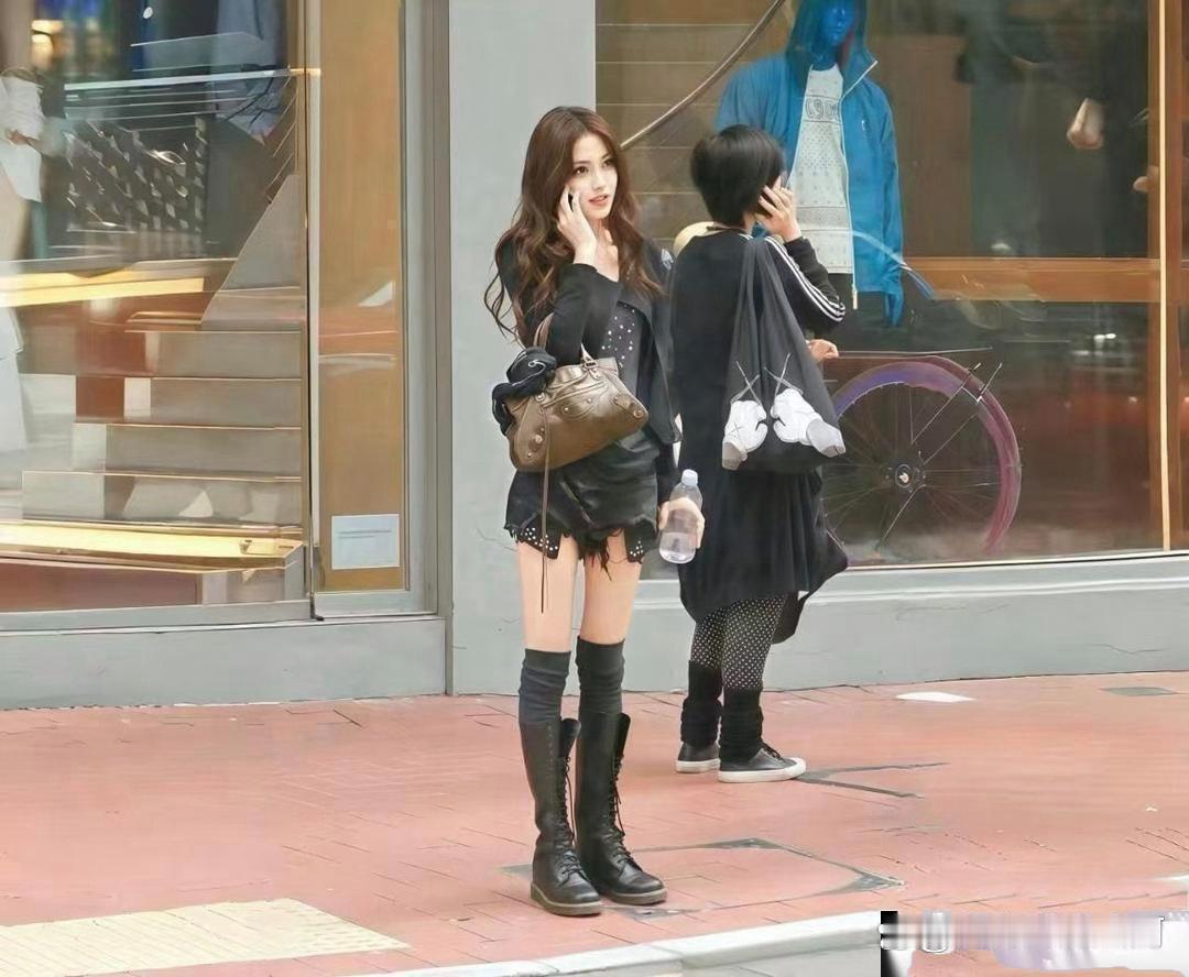 原来这就是早期的Angelababy，我是星探我也第一个发现她！