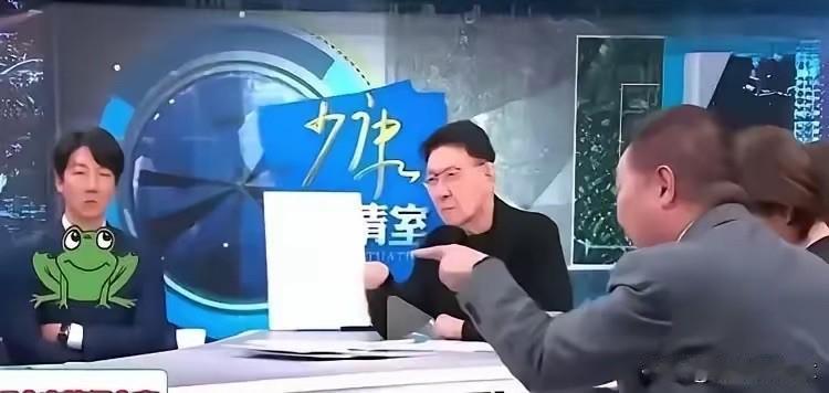 6月20日，台湾名嘴唐湘龙与民进党发言人吴铮在“少康战情室”同台，吴铮说：我没有