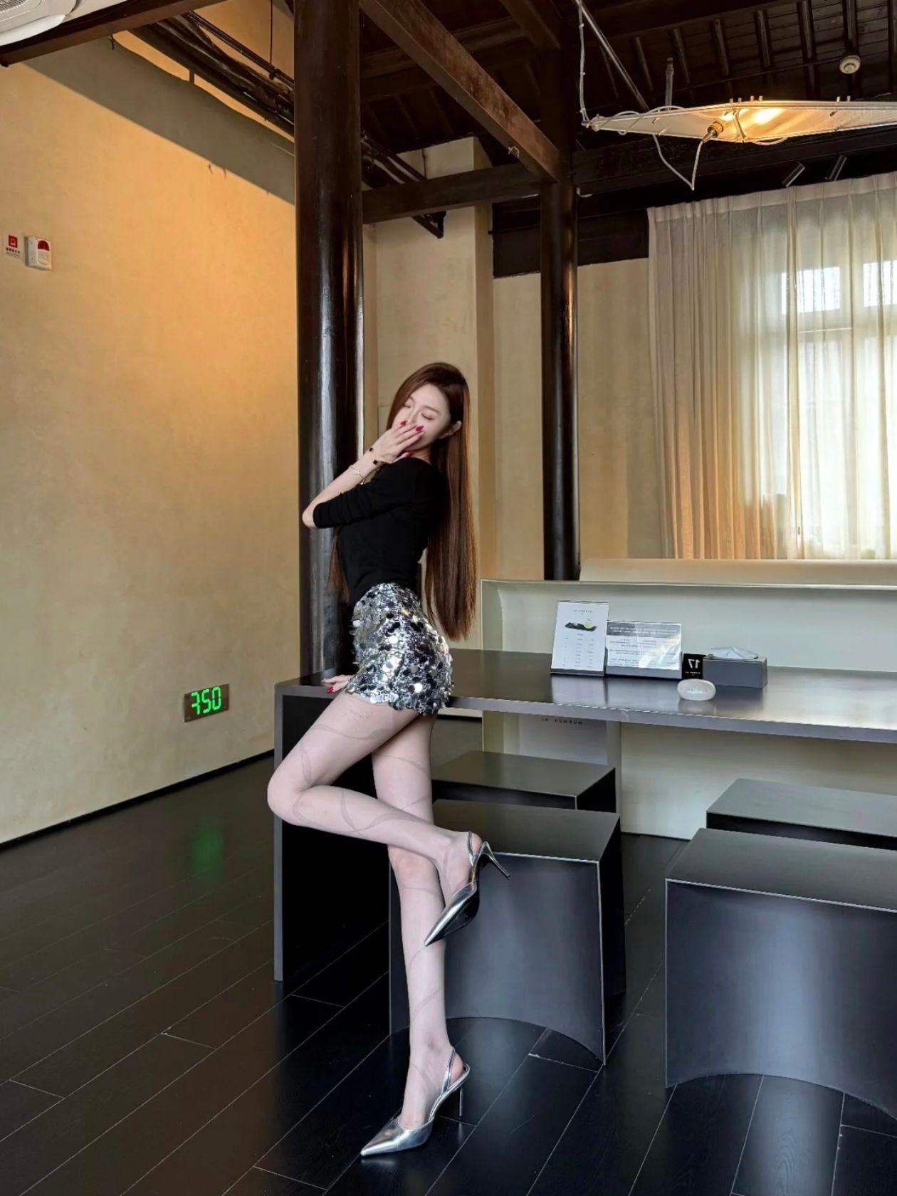 夏天该有的样子 御姐高跟鞋 好身材好气质 姐姐的腿不是腿