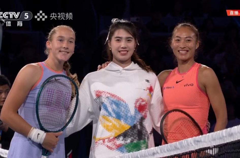 现在让郑钦文和小安德烈耶娃打一场比赛，大家觉得谁获胜的概率大一点？印第安维尔斯