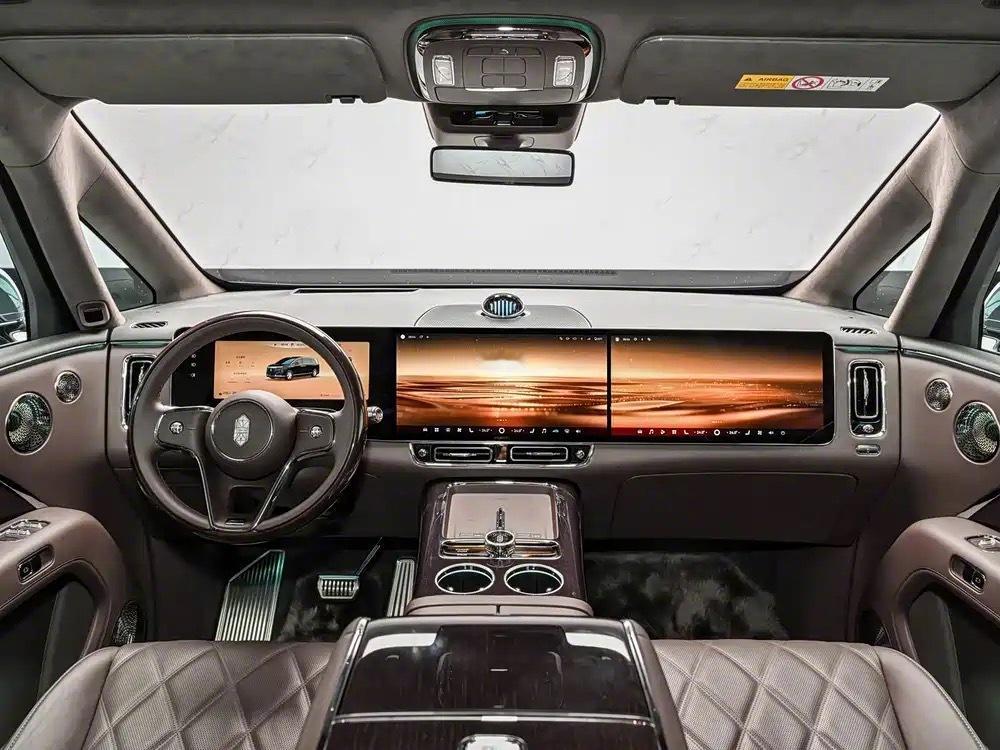 尊界V680于2026年8月正式上市，定位中大型高端豪华商务MPV