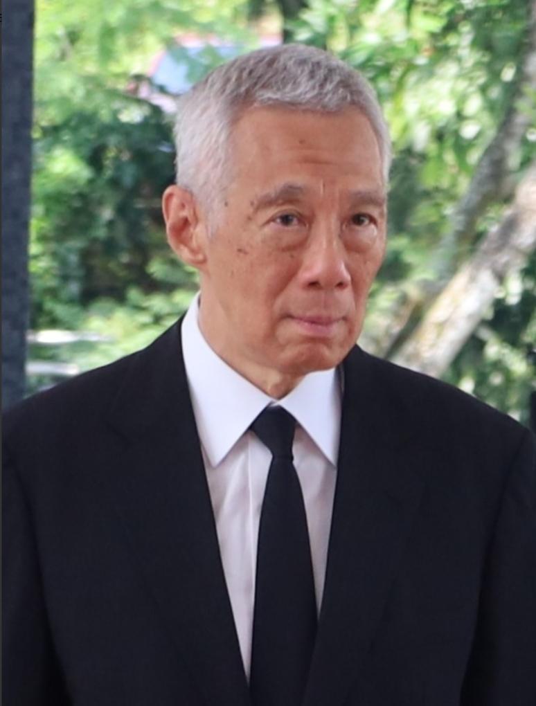 李显龙一番表态引得新加坡华人各界热议四起，他坦率告诫本国民众：“身为真正的新加坡
