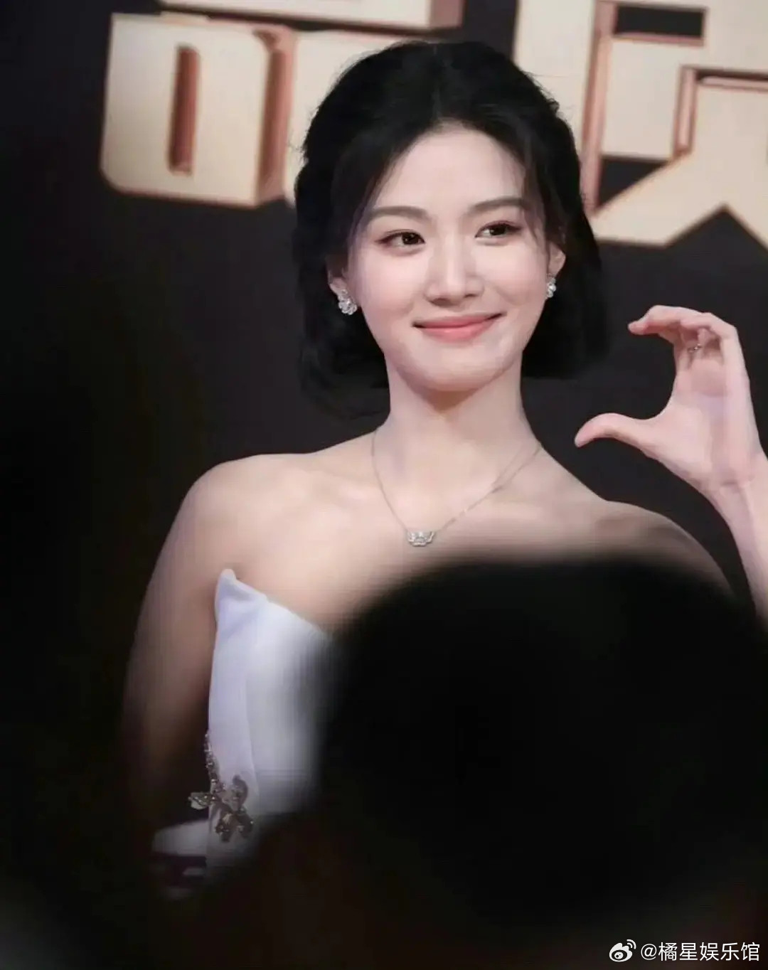 都被说像刘亦菲，为什么王楚然总被说，卢昱晓总被夸呢