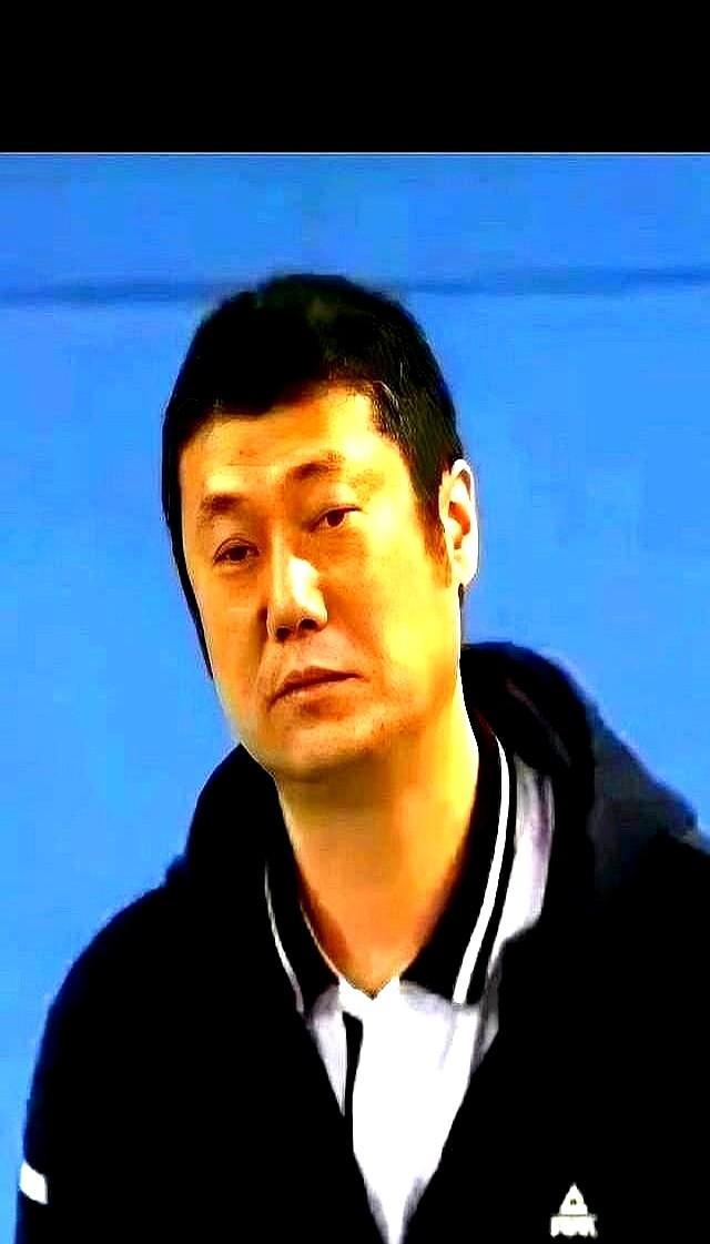 每天二十分钟，不靠药，靠腿。不是说跑步能治癌，是它让癌细胞不敢靠近。血压高？