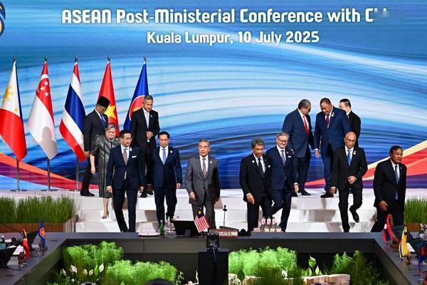 中美俄罕见意见一致！2025年11月21日，中国再度带头在联合国表态！中美俄三国