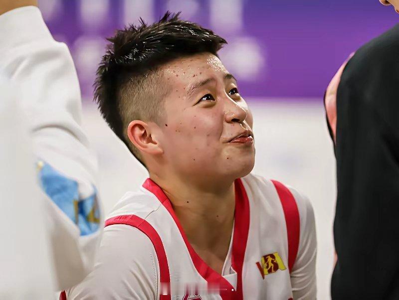 中国教练组最大的失误，没有危机意识，本来一上场让王思雨参与首发就可以给小日本一个