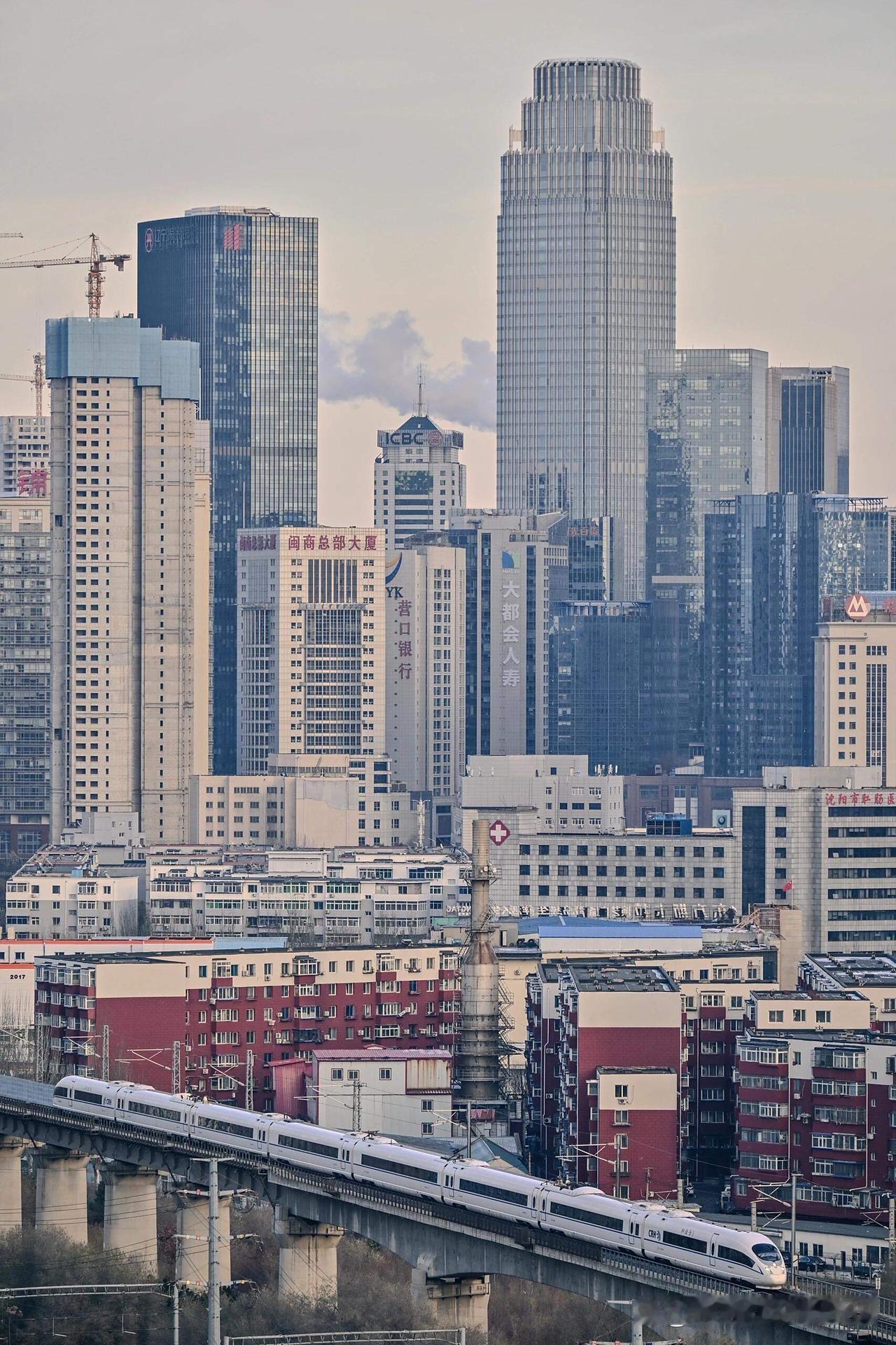 这孩子是不是挺坏的？[汗]儿子视频挺开心的，说看到他同事拉拉个脸就想笑，