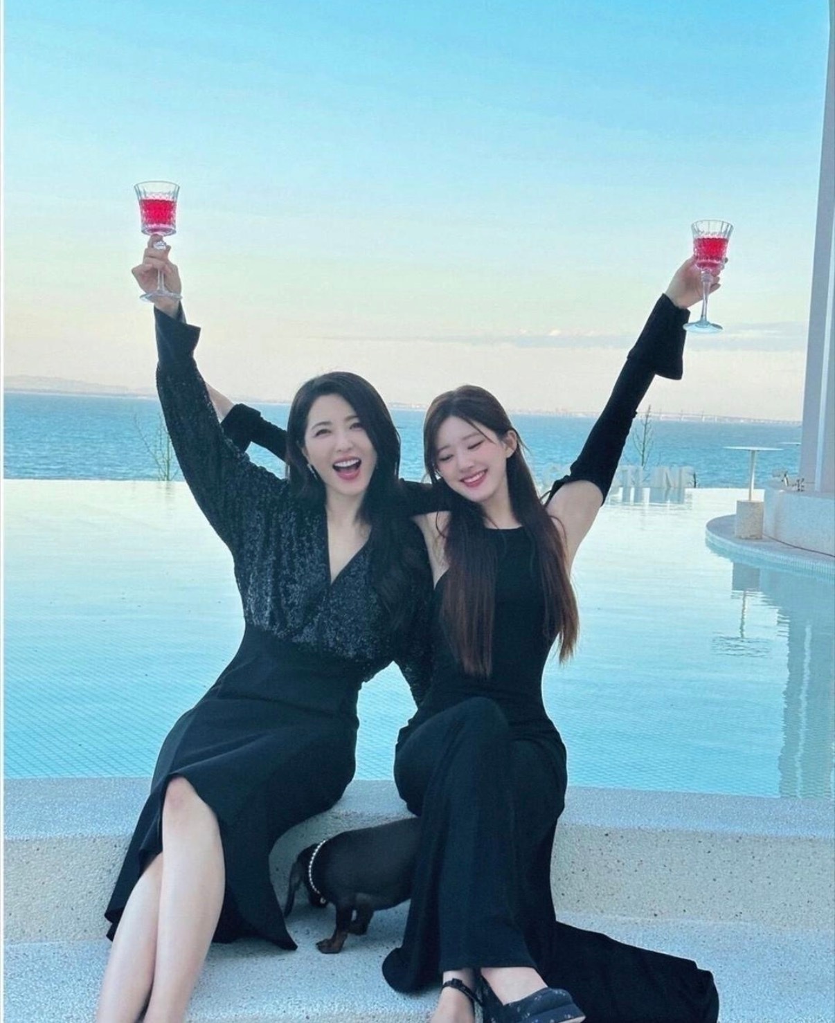 曾黎和赵露思大概是最高端的母女花了吧！​​​