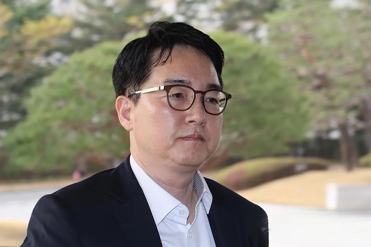 “要以曹国一家为标准彻底调查沈雨廷总长子女的不正之风。”这是举报人对公调处的