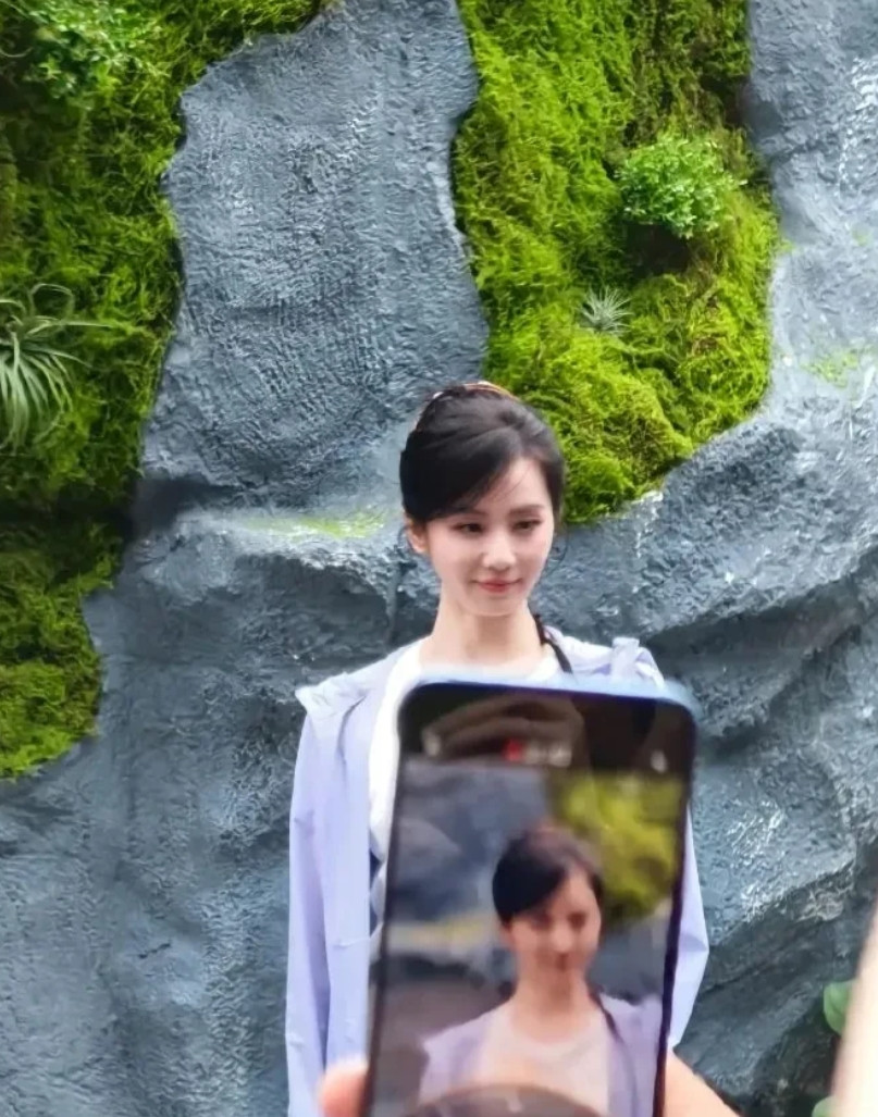 这是不是，30多岁大叔最喜欢的类型。[吐舌头咯][吐舌头咯][吐舌头咯]